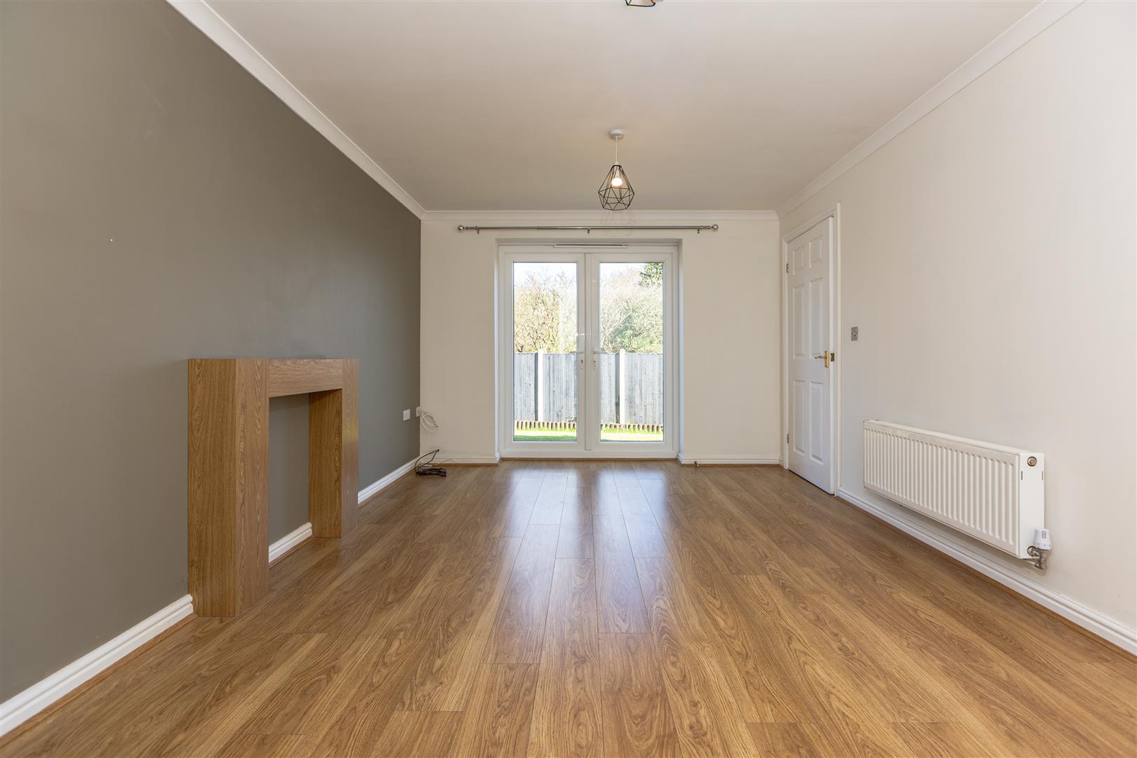 Pant Bryn Isaf, Llwynhendy, Llanelli, SA14 9EJ